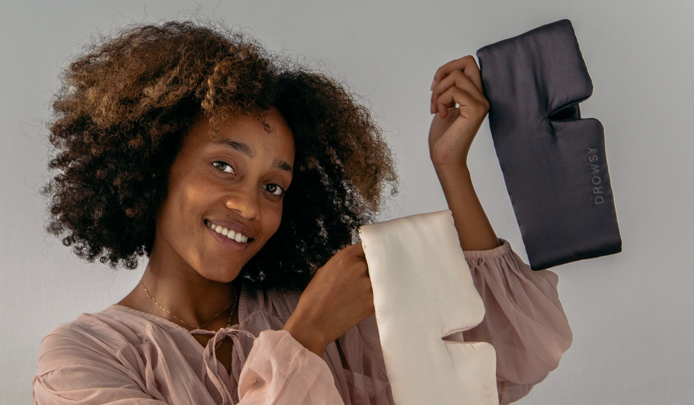 Choosing Between a Night Mask and Blackout Curtains: What's More Effective?